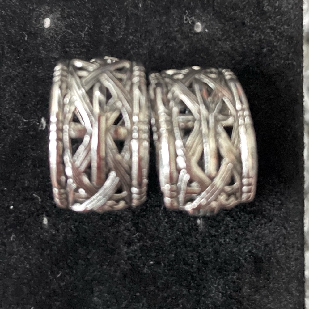 Premier DesignsTrellis silver post or clip earrings